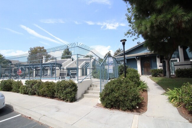 Building Photo - 2605 Explorer Cove