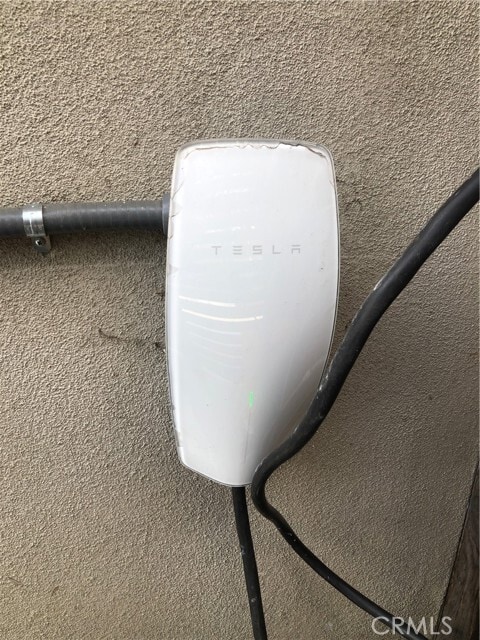 Building Photo - 1982 Corson St