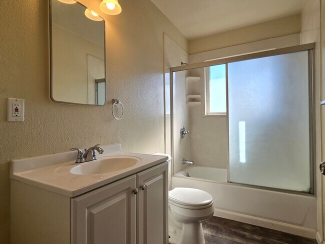 Building Photo - Williamsburg