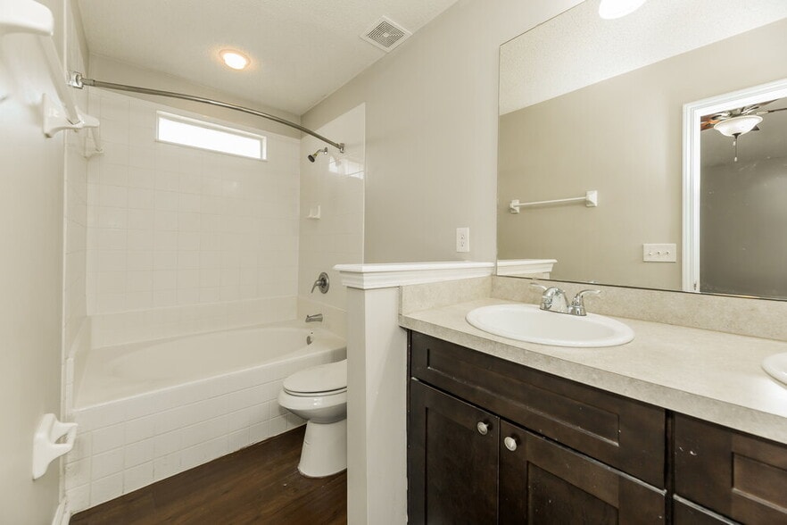 Building Photo - 12746 Brown Jersey Ct