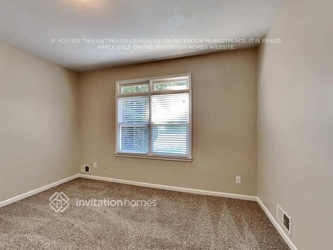 Building Photo - 5351 Tanager Terrace SW