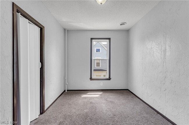 Building Photo - 812 Lovett Pl