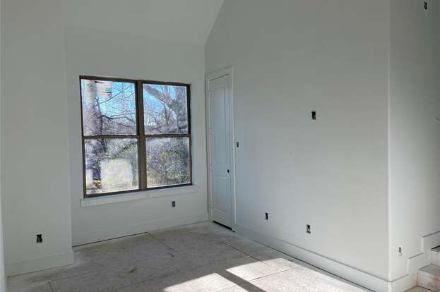 Building Photo - 3036 Truxillo St