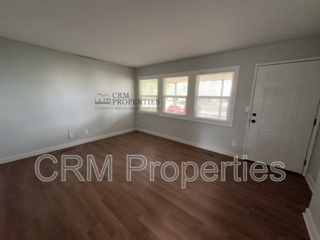 Building Photo - 5204 Arrowhead Blvd