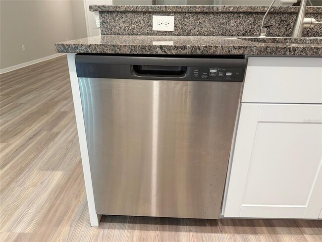 Building Photo - 11918 Castine St