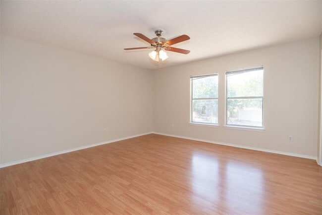 Building Photo - 2510 Stapleford Dr