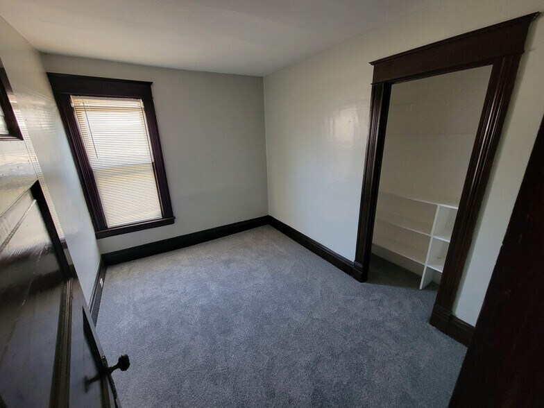 Building Photo - 1468 Kellogg St