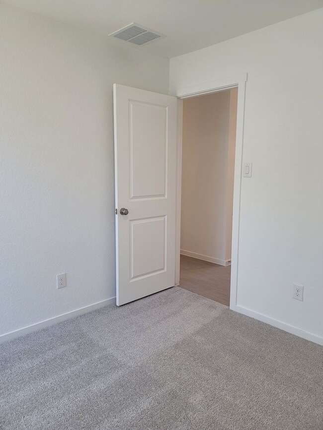 Building Photo - Brand new home on a corner lot!