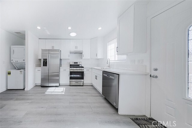 Building Photo - 10503 Cantara St