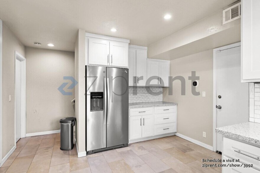 Building Photo - 2610 Curtner Glen Ct