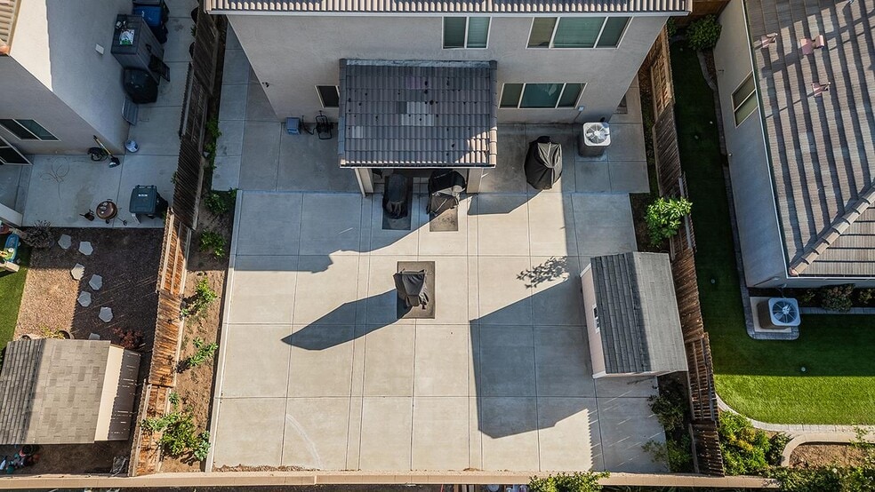 Building Photo - 3549 Taylor Ln