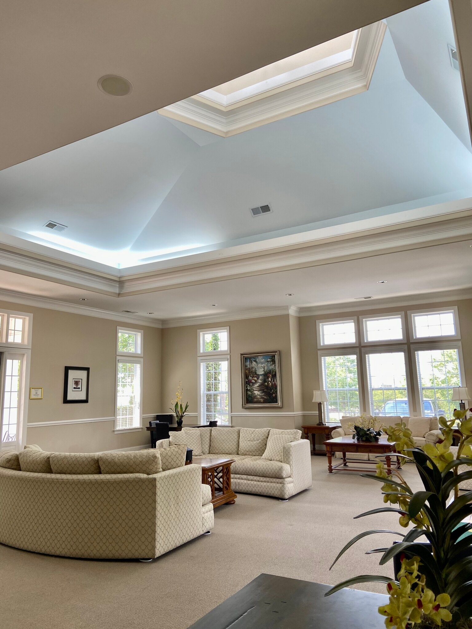 Building Photo - 615 Metro Sta