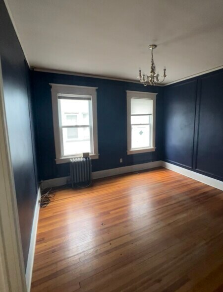 Building Photo - 210 Volkert St