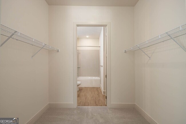 Building Photo - 2124 American Wy