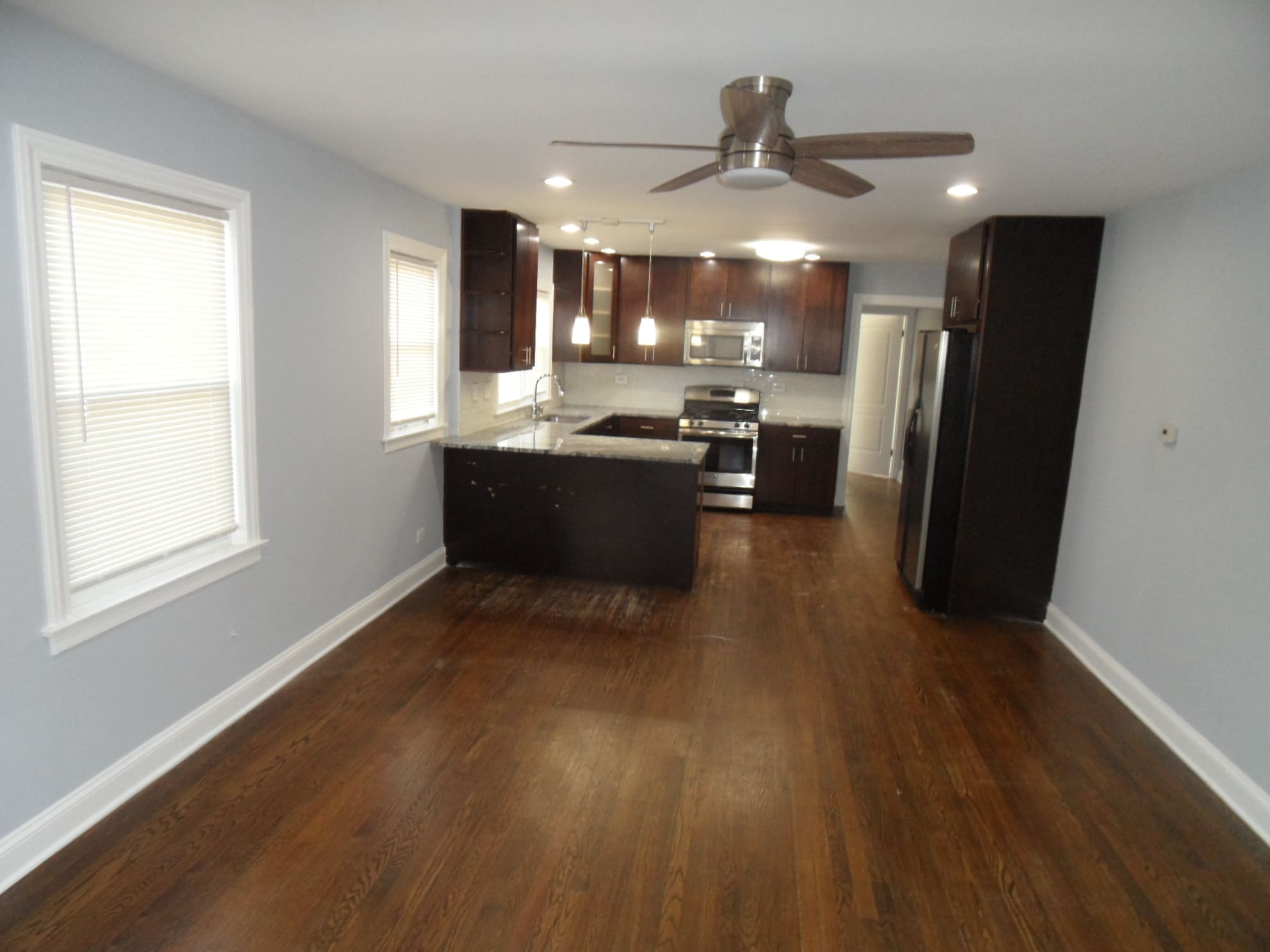 Building Photo - 3759 N Plainfield Ave