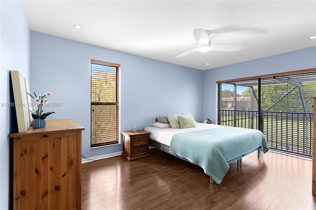 Building Photo - 10137 Costa Del Sol Blvd