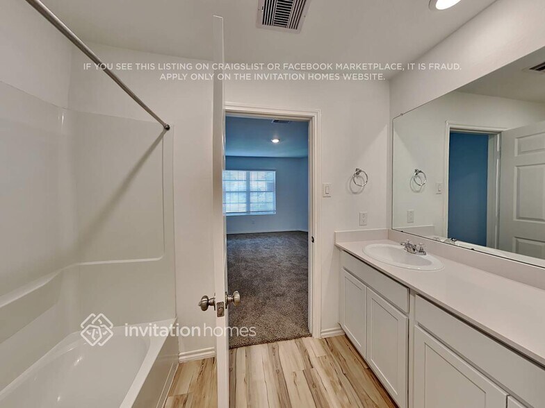 Building Photo - 24114 Mustang Run Dr