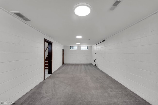 Building Photo - 4610 Yorkshire Ave