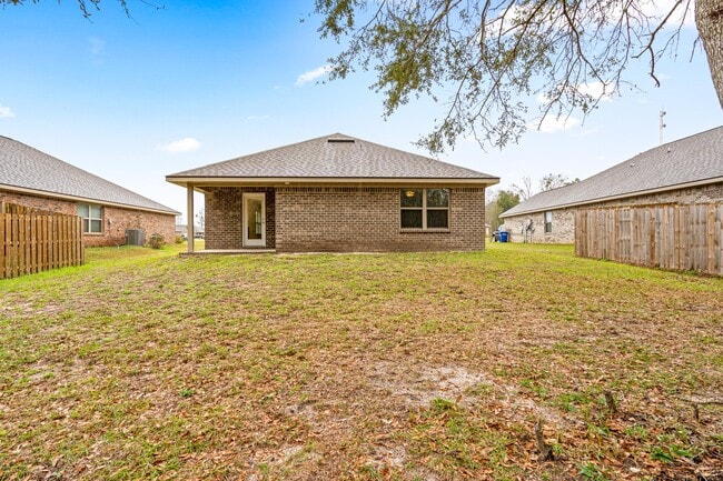 Building Photo - 3836 Chesterfield Ln