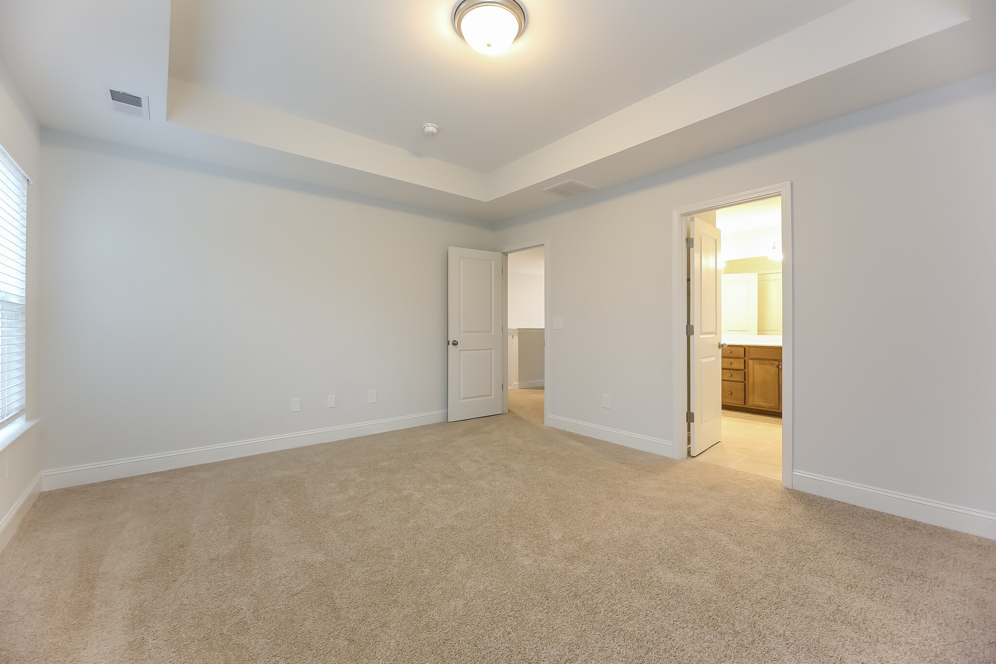 Building Photo - 127 Renwood Rd