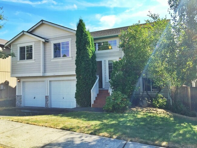 Primary Photo - Spacious home in Lacey. Apply today to cal...