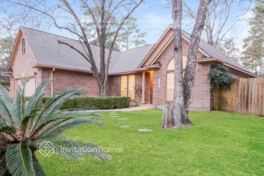 Building Photo - 3227 Hemingway Dr