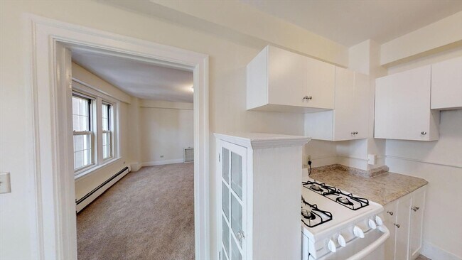 Building Photo - 1401 Beacon St