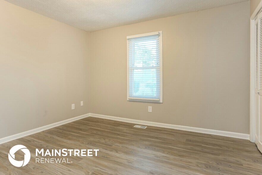 Building Photo - 4178 S Martin Way