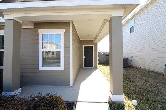 Building Photo - 17825 Altesino Cv