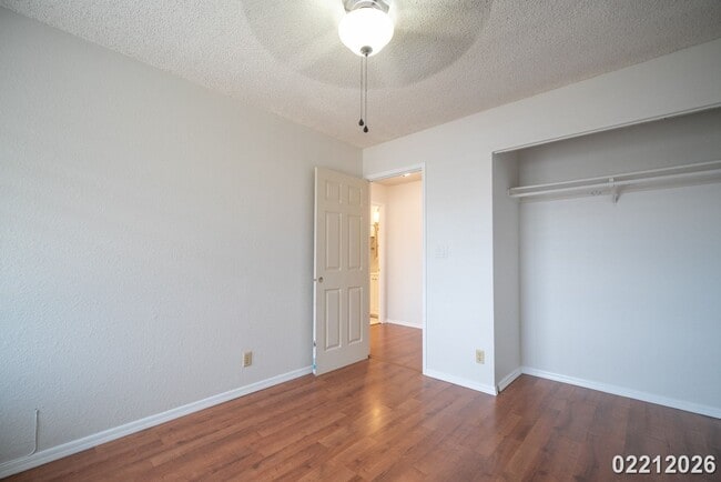 Building Photo - Available Now! 3 BD / 2 BA Carport parking Home in Mililani!