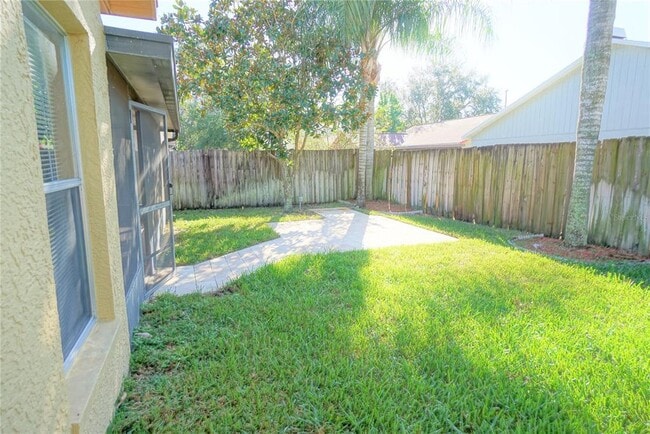Building Photo - 11110 Windpoint Dr