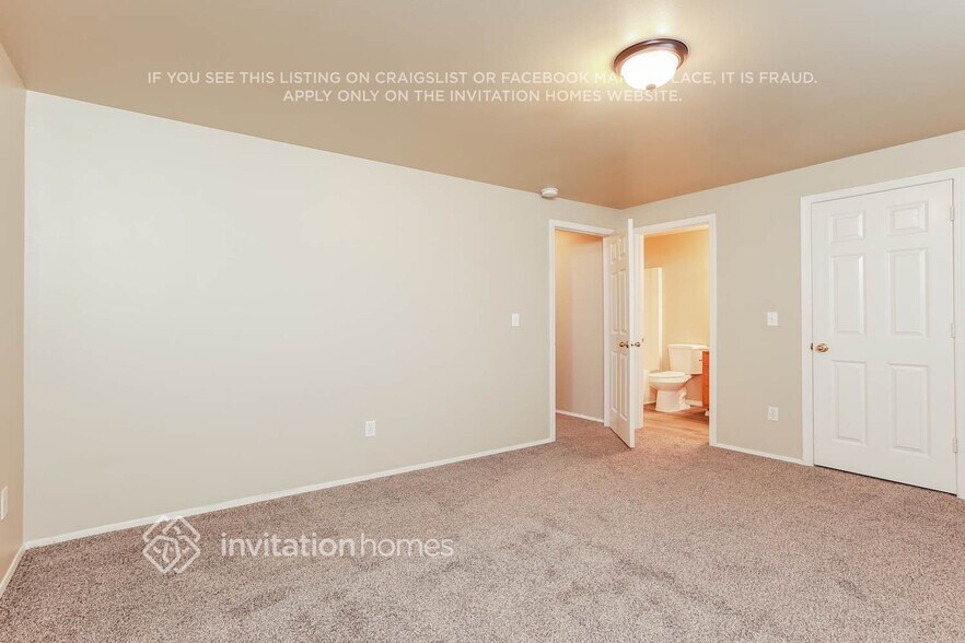 Building Photo - 4323 151st Pl NE