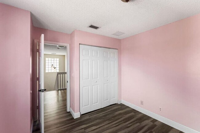 Building Photo - 6384 Adriatic Way