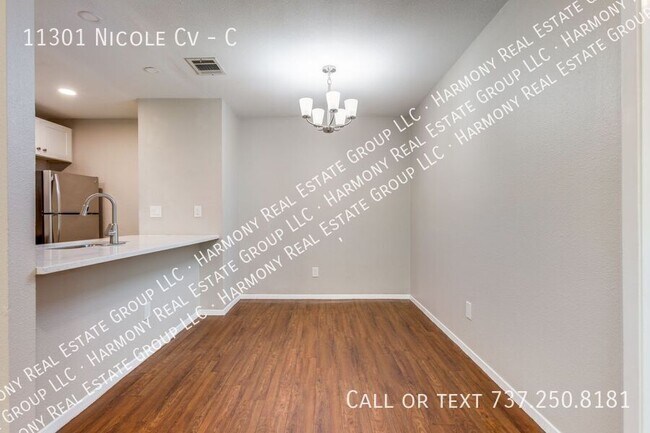 Building Photo - 11301 Nicole Cove