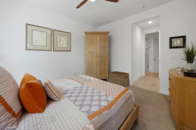 Building Photo - 51811 Golden Eagle Dr