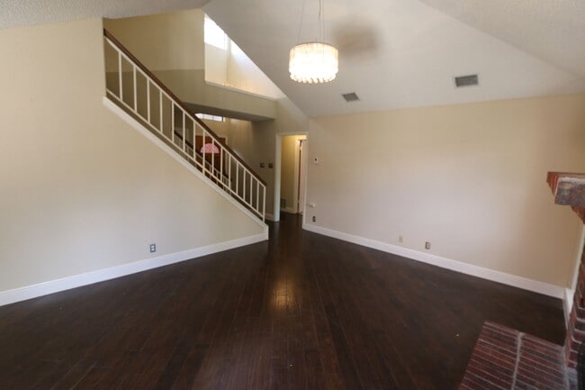 Building Photo - 25114 Summit Creek