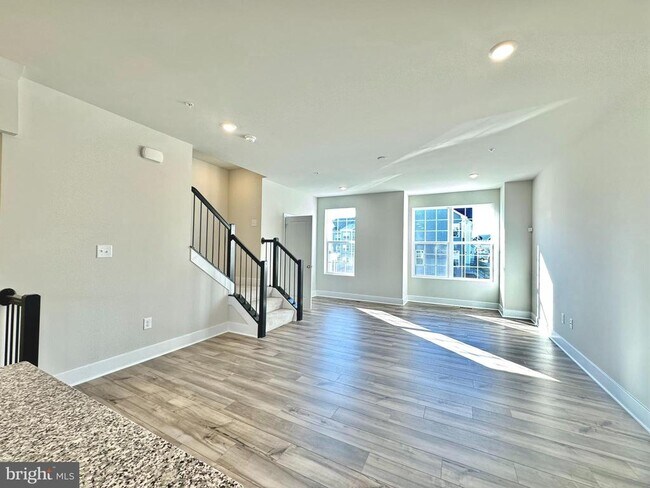 Building Photo - 1456 Clingmans Dome Dr