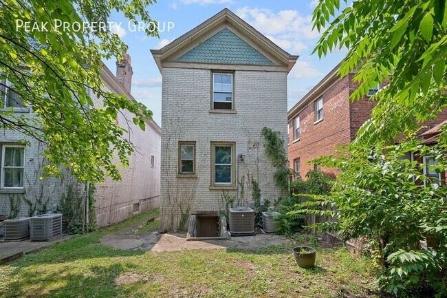 Building Photo - 2316 Chickasaw St