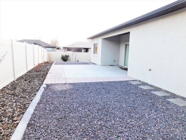 Building Photo - Incredibly nice home in Pear Park!!