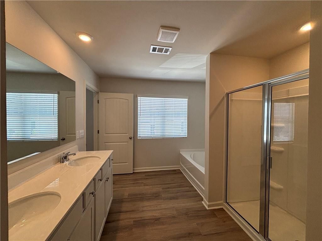 Building Photo - 27 Rustin Rdg