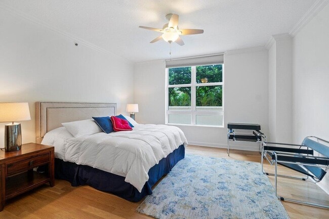 Building Photo - 3720 S Ocean Blvd