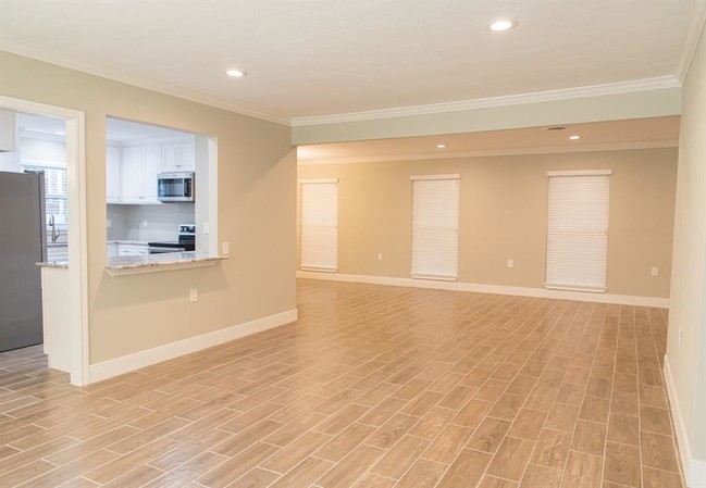 Building Photo - 9014 Kapri Ln