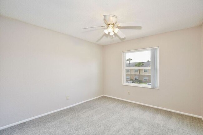Building Photo - Spacious 2/2 Condo in Hawthorne Village - Orlando! Available Now!