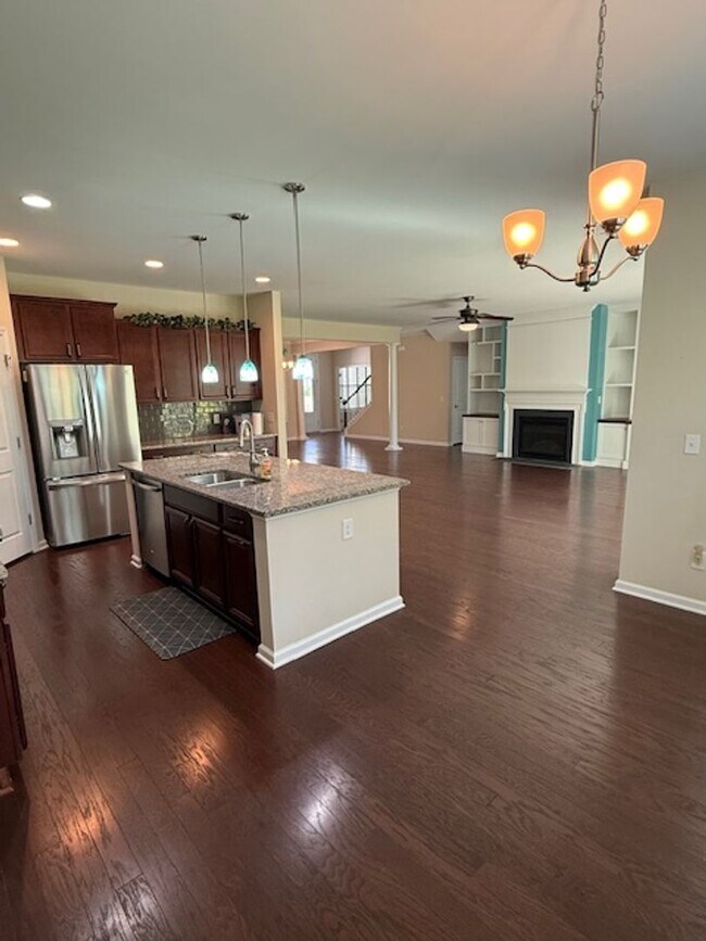 Building Photo - 18 Yonges Island Dr