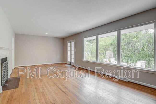 Building Photo - 5107 Bradley Blvd