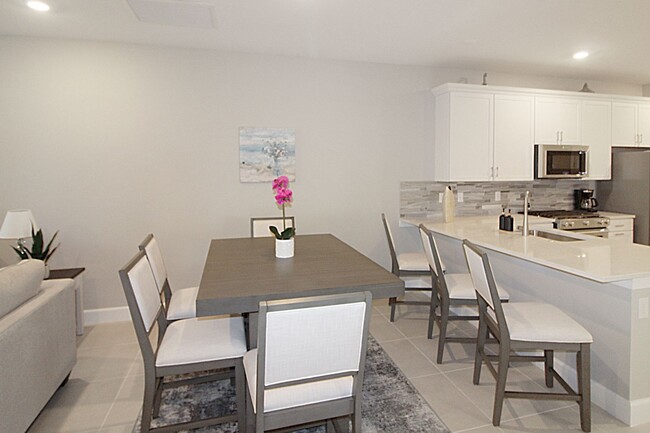 Building Photo - Beachwalk Annual Villa for Rent