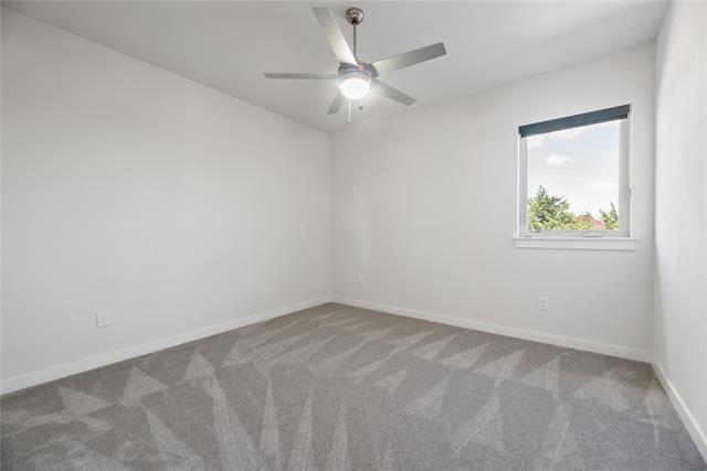 Building Photo - 5160 Statesman Ln