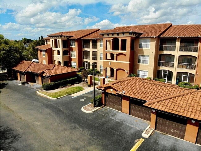 Building Photo - 5506 Metrowest Blvd