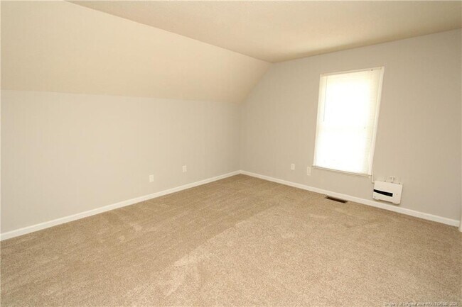 Building Photo - 100 Fawn Ct