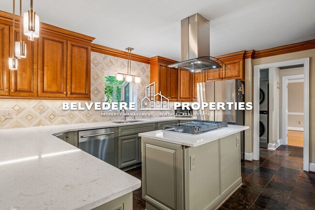 Building Photo - 4 bed in Hamilton Lakes